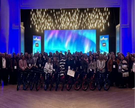 Direct Travel Celebrates Expansion with Bike Build in Philadelphia